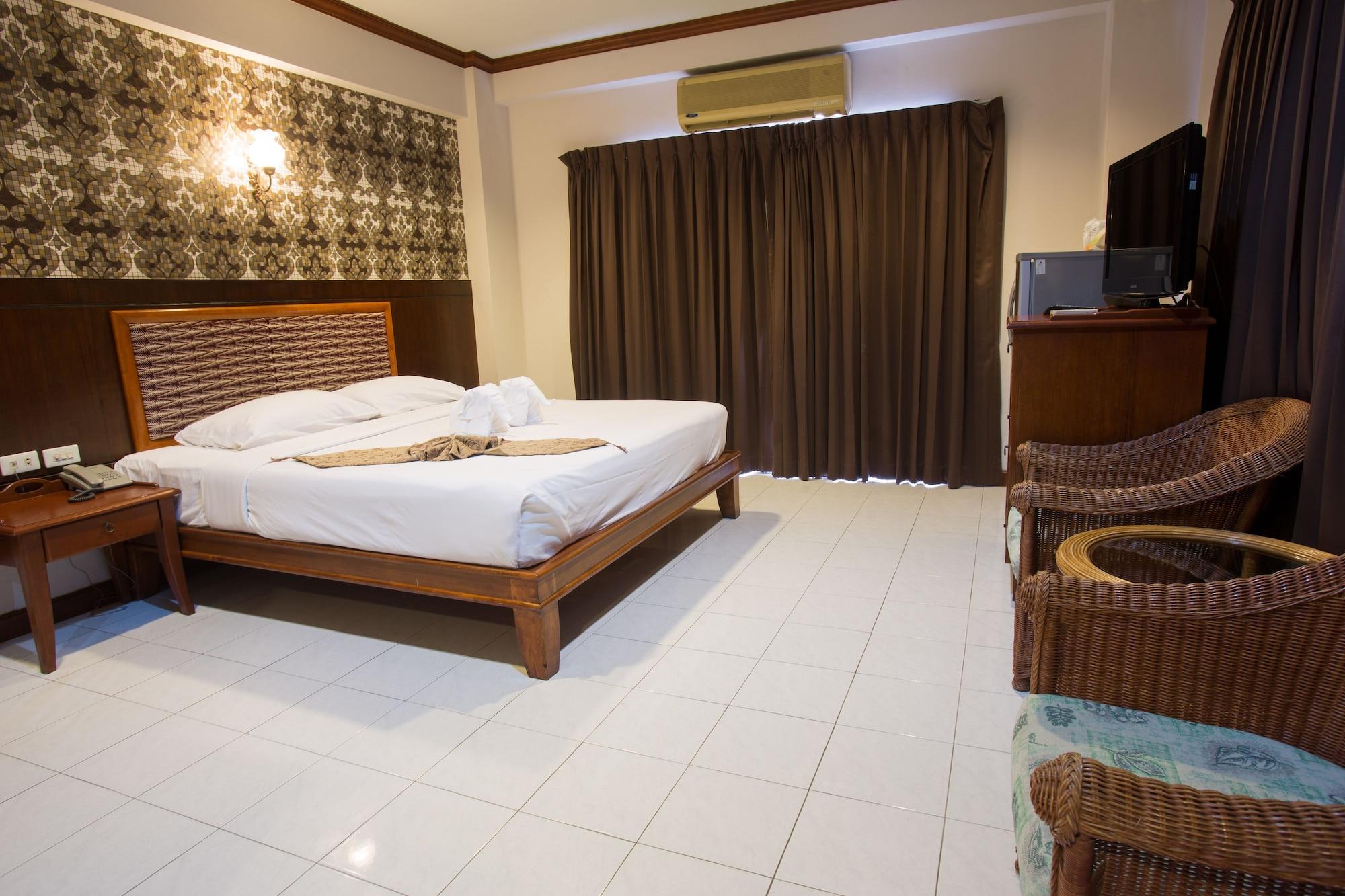 Inn House- Sha Extra Plus Pattaya Ngoại thất bức ảnh