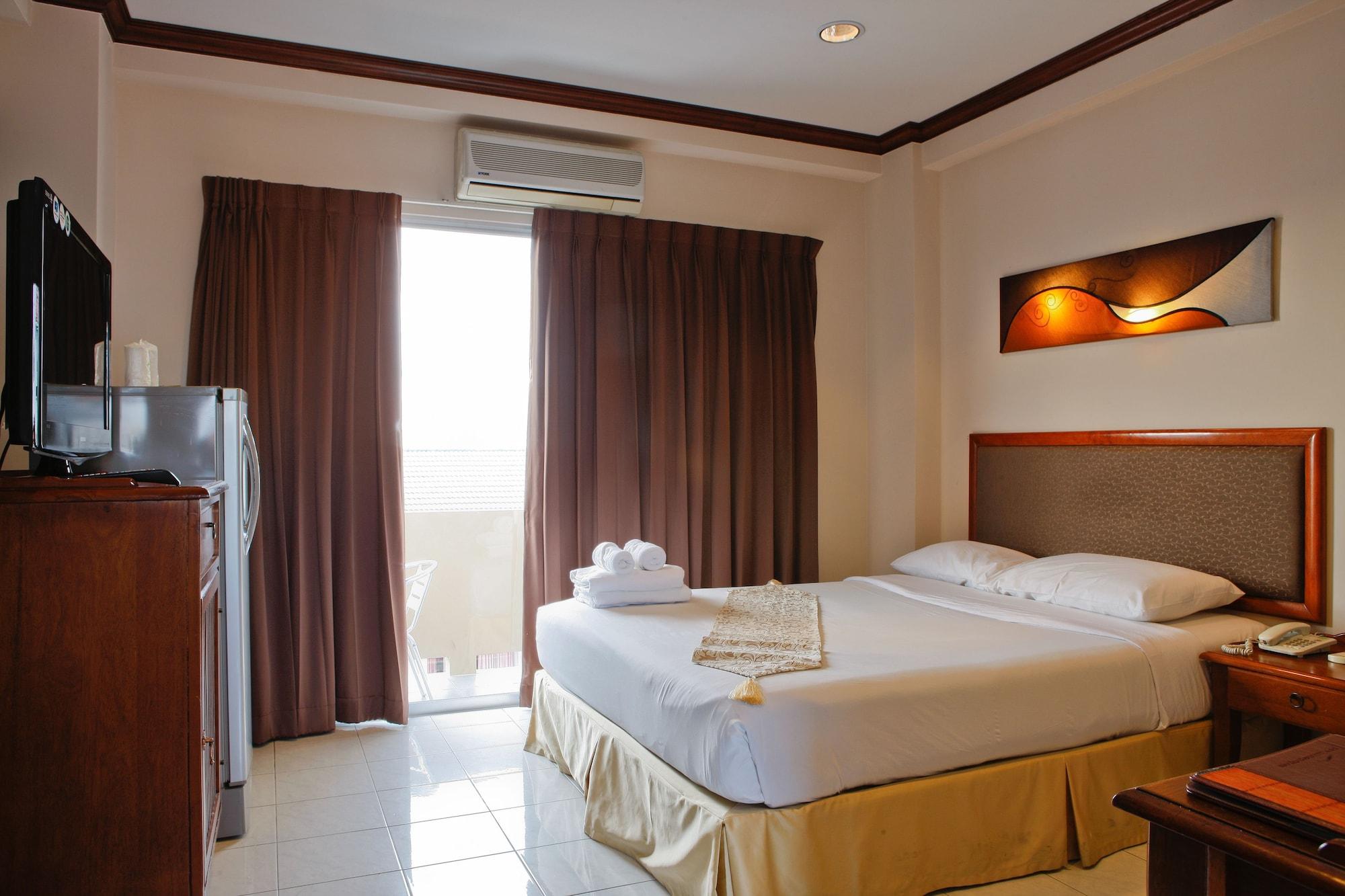 Inn House- Sha Extra Plus Pattaya Ngoại thất bức ảnh